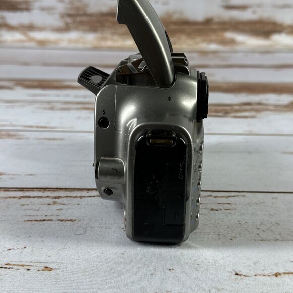 Canon EOS DSLR Rebel Digital 6.3MP Camera DS6041 Body Only Parts Only - Picture 4 of 5